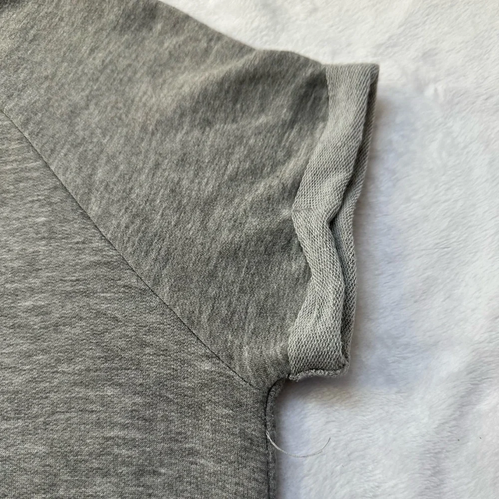 Tresics Beach Short Sleeve Cover Up in Gray - Size Small